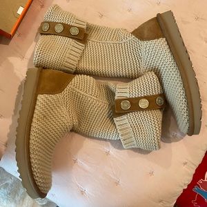 UGG knitted boots size 7
